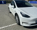 Белый Тесла Model Y, объемом двигателя 0 л и пробегом 32 тыс. км за 27199 $, фото 27 на Automoto.ua