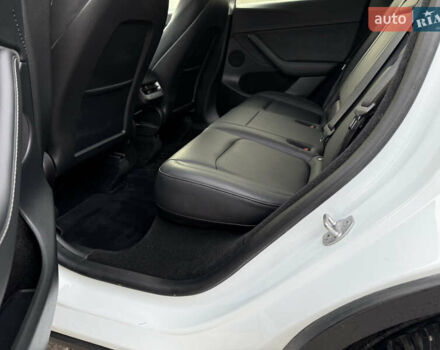 Белый Тесла Model Y, объемом двигателя 0 л и пробегом 39 тыс. км за 27200 $, фото 23 на Automoto.ua
