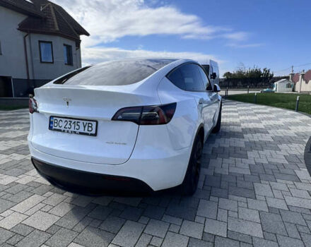 Белый Тесла Model Y, объемом двигателя 0 л и пробегом 37 тыс. км за 29800 $, фото 4 на Automoto.ua