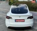 Белый Тесла Model Y, объемом двигателя 0 л и пробегом 35 тыс. км за 34500 $, фото 24 на Automoto.ua