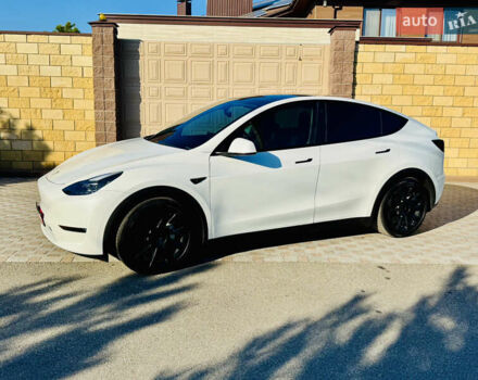 Белый Тесла Model Y, объемом двигателя 0 л и пробегом 57 тыс. км за 26500 $, фото 3 на Automoto.ua
