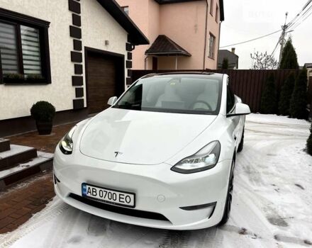 Белый Тесла Model Y, объемом двигателя 0 л и пробегом 25 тыс. км за 42500 $, фото 1 на Automoto.ua
