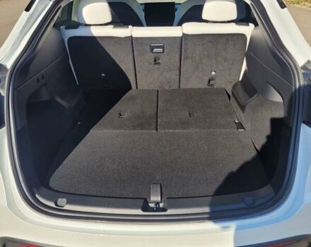 Белый Тесла Model Y, объемом двигателя 0 л и пробегом 4 тыс. км за 27400 $, фото 30 на Automoto.ua