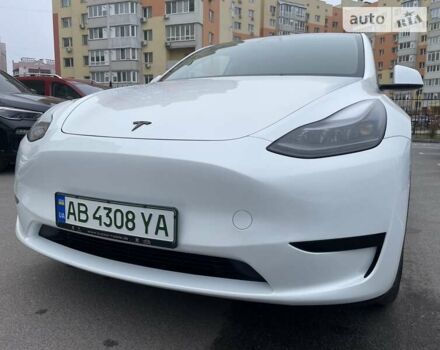 Білий Тесла Model Y, об'ємом двигуна 0 л та пробігом 4 тис. км за 35500 $, фото 3 на Automoto.ua