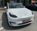 Белый Тесла Model Y, объемом двигателя 0 л и пробегом 52 тыс. км за 27800 $, фото 2 на Automoto.ua