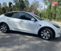 Белый Тесла Model Y, объемом двигателя 0 л и пробегом 24 тыс. км за 32500 $, фото 2 на Automoto.ua