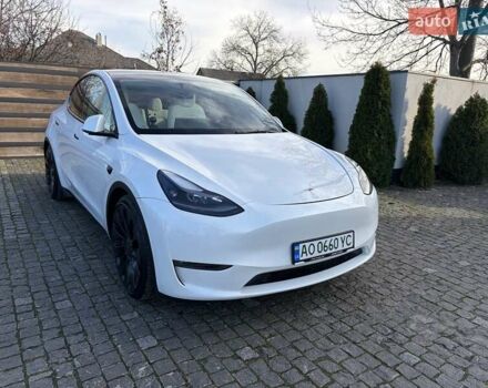 Белый Тесла Model Y, объемом двигателя 0 л и пробегом 47 тыс. км за 32500 $, фото 11 на Automoto.ua
