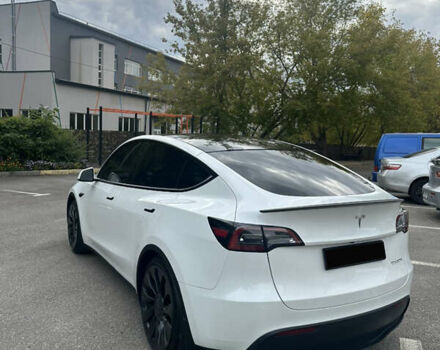 Белый Тесла Model Y, объемом двигателя 0 л и пробегом 31 тыс. км за 36500 $, фото 4 на Automoto.ua