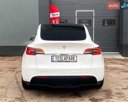 Белый Тесла Model Y, объемом двигателя 0 л и пробегом 49 тыс. км за 34999 $, фото 8 на Automoto.ua