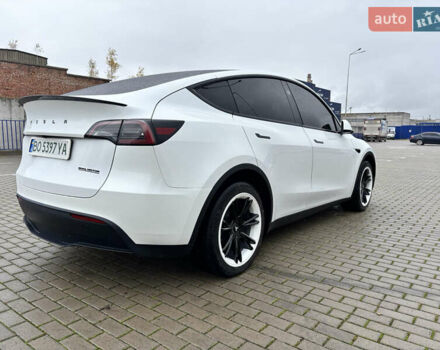 Білий Тесла Model Y, об'ємом двигуна 0 л та пробігом 45 тис. км за 27500 $, фото 20 на Automoto.ua