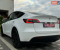 Белый Тесла Model Y, объемом двигателя 0 л и пробегом 29 тыс. км за 29900 $, фото 16 на Automoto.ua