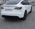 Белый Тесла Model Y, объемом двигателя 0 л и пробегом 13 тыс. км за 30000 $, фото 3 на Automoto.ua