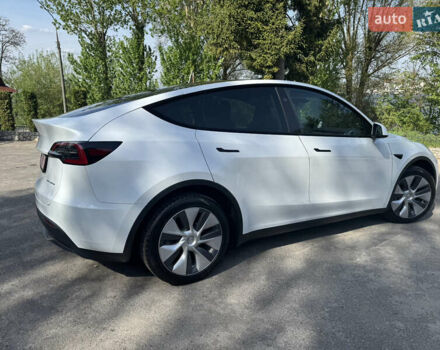 Белый Тесла Model Y, объемом двигателя 0 л и пробегом 24 тыс. км за 32500 $, фото 6 на Automoto.ua