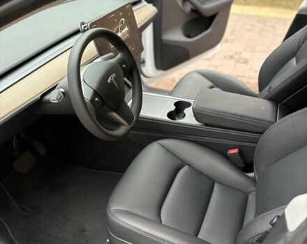 Тесла Model Y 2023 в Новояворовск на Automoto.ua Белый Тесла Model Y, объемом двигателя 0 л и пробегом 41 тыс. км за 28300 $, фото 41 на Automoto.ua