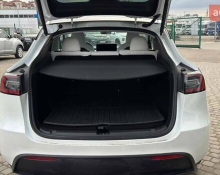 Белый Тесла Model Y, объемом двигателя 0 л и пробегом 34 тыс. км за 27500 $, фото 8 на Automoto.ua