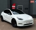 Білий Тесла Model Y, об'ємом двигуна 0 л та пробігом 28 тис. км за 31500 $, фото 1 на Automoto.ua