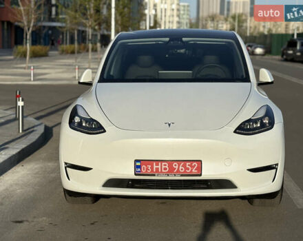 Білий Тесла Model Y, об'ємом двигуна 0 л та пробігом 55 тис. км за 33014 $, фото 5 на Automoto.ua