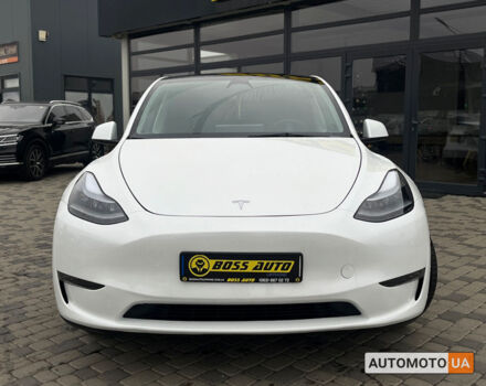 Білий Тесла Model Y, об'ємом двигуна 82 л та пробігом 33 тис. км за 35000 $, фото 1 на Automoto.ua