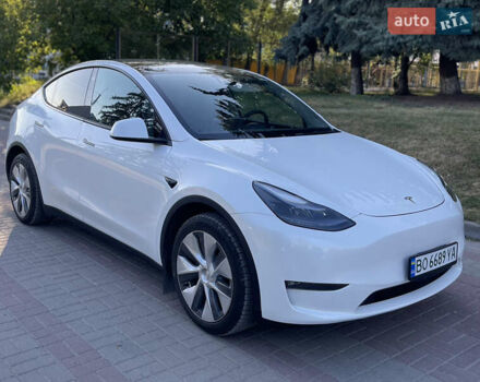 Білий Тесла Model Y, об'ємом двигуна 0 л та пробігом 81 тис. км за 24700 $, фото 6 на Automoto.ua
