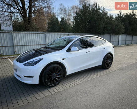 Белый Тесла Model Y, объемом двигателя 0 л и пробегом 32 тыс. км за 28500 $, фото 20 на Automoto.ua