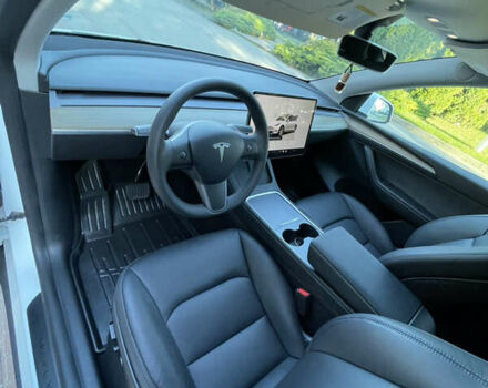 Білий Тесла Model Y, об'ємом двигуна 0 л та пробігом 81 тис. км за 24700 $, фото 14 на Automoto.ua
