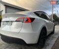 Белый Тесла Model Y, объемом двигателя 0 л и пробегом 62 тыс. км за 24999 $, фото 1 на Automoto.ua