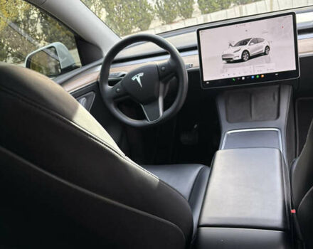 Білий Тесла Model Y, об'ємом двигуна 0 л та пробігом 31 тис. км за 24400 $, фото 15 на Automoto.ua