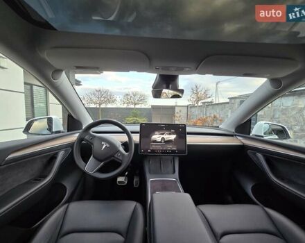 Белый Тесла Model Y, объемом двигателя 0 л и пробегом 42 тыс. км за 26800 $, фото 18 на Automoto.ua