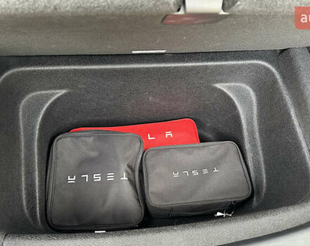 Белый Тесла Model Y, объемом двигателя 0 л и пробегом 20 тыс. км за 34900 $, фото 13 на Automoto.ua