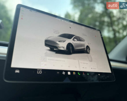 Белый Тесла Model Y, объемом двигателя 0 л и пробегом 72 тыс. км за 24750 $, фото 42 на Automoto.ua