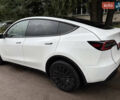 Білий Тесла Model Y, об'ємом двигуна 0 л та пробігом 27 тис. км за 27500 $, фото 3 на Automoto.ua