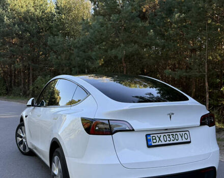 Білий Тесла Model Y, об'ємом двигуна 0 л та пробігом 30 тис. км за 32555 $, фото 2 на Automoto.ua