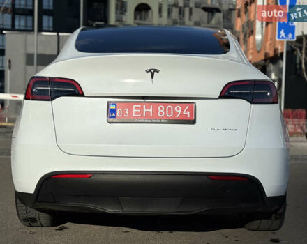 Белый Тесла Model Y, объемом двигателя 0 л и пробегом 35 тыс. км за 33777 $, фото 20 на Automoto.ua