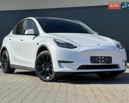 Білий Тесла Model Y, об'ємом двигуна 0 л та пробігом 53 тис. км за 25900 $, фото 3 на Automoto.ua