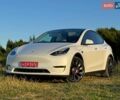 Белый Тесла Model Y, объемом двигателя 0 л и пробегом 41 тыс. км за 28300 $, фото 1 на Automoto.ua