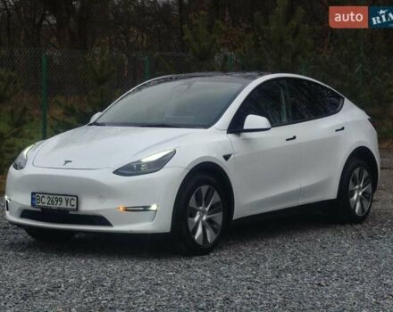 Белый Тесла Model Y, объемом двигателя 0 л и пробегом 39 тыс. км за 26800 $, фото 3 на Automoto.ua