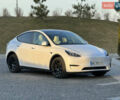 Белый Тесла Model Y, объемом двигателя 0 л и пробегом 3 тыс. км за 39000 $, фото 1 на Automoto.ua