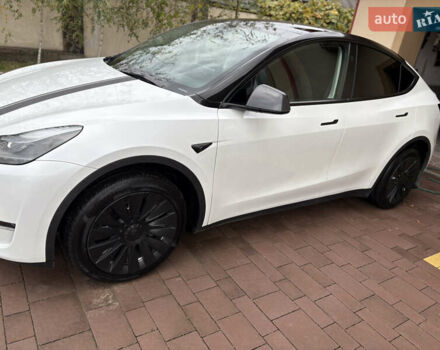 Тесла Model Y 2023 в Новояворовск на Automoto.ua Белый Тесла Model Y, объемом двигателя 0 л и пробегом 41 тыс. км за 28300 $, фото 4 на Automoto.ua