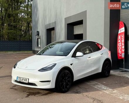 Белый Тесла Model Y, объемом двигателя 0 л и пробегом 89 тыс. км за 30999 $, фото 3 на Automoto.ua