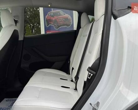 Белый Тесла Model Y, объемом двигателя 0 л и пробегом 34 тыс. км за 27500 $, фото 15 на Automoto.ua