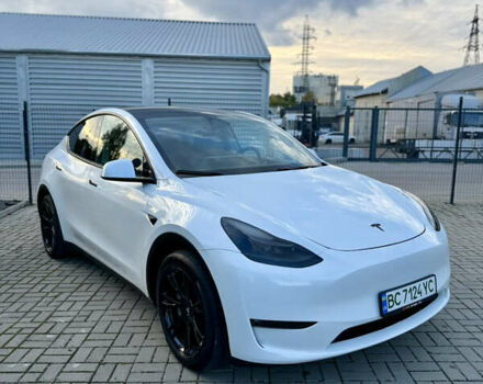 Тесла Model Y 2023 в Львове на Automoto.ua Белый Тесла Model Y, объемом двигателя 0 л и пробегом 48 тыс. км за 28900 $, фото 1 на Automoto.ua
