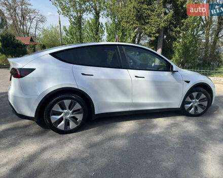 Белый Тесла Model Y, объемом двигателя 0 л и пробегом 24 тыс. км за 32500 $, фото 5 на Automoto.ua