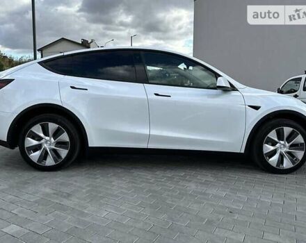 Білий Тесла Model Y, об'ємом двигуна 0 л та пробігом 15 тис. км за 31100 $, фото 6 на Automoto.ua