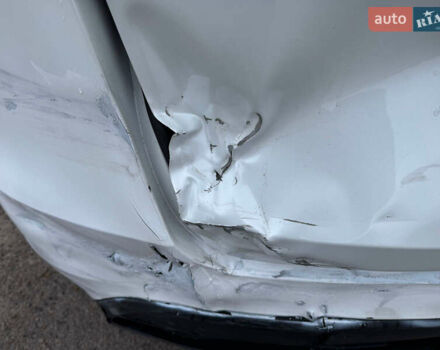 Білий Тесла Model Y, об'ємом двигуна 0 л та пробігом 50 тис. км за 21900 $, фото 15 на Automoto.ua