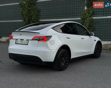 Белый Тесла Model Y, объемом двигателя 0 л и пробегом 18 тыс. км за 29600 $, фото 59 на Automoto.ua
