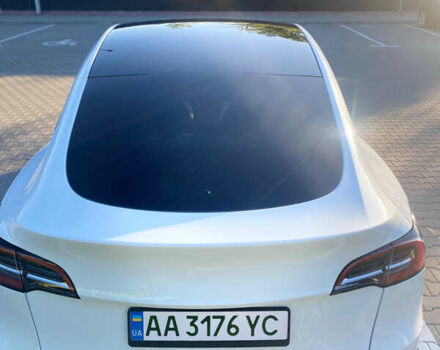 Белый Тесла Model Y, объемом двигателя 0 л и пробегом 10 тыс. км за 26490 $, фото 7 на Automoto.ua