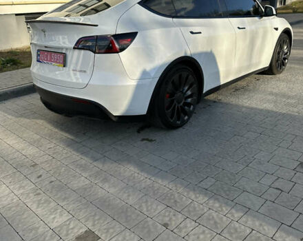 Белый Тесла Model Y, объемом двигателя 0 л и пробегом 73 тыс. км за 23999 $, фото 11 на Automoto.ua