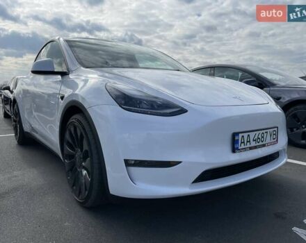 Белый Тесла Model Y, объемом двигателя 0 л и пробегом 4 тыс. км за 29800 $, фото 26 на Automoto.ua