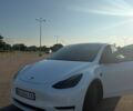 Белый Тесла Model Y, объемом двигателя 0 л и пробегом 25 тыс. км за 27000 $, фото 1 на Automoto.ua