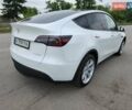 Белый Тесла Model Y, объемом двигателя 0 л и пробегом 14 тыс. км за 24999 $, фото 5 на Automoto.ua
